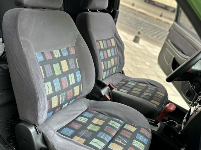 Зелений Деу Сенс, об'ємом двигуна 1.6 л та пробігом 175 тис. км за 1500 $, фото 7 на Automoto.ua