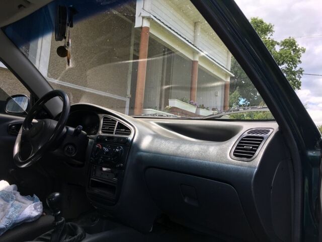 Зеленый Дэу Сенс, объемом двигателя 1.3 л и пробегом 147 тыс. км за 2100 $, фото 4 на Automoto.ua