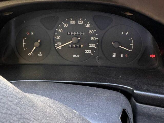 Зелений Деу Сенс, об'ємом двигуна 1.3 л та пробігом 160 тис. км за 1300 $, фото 4 на Automoto.ua