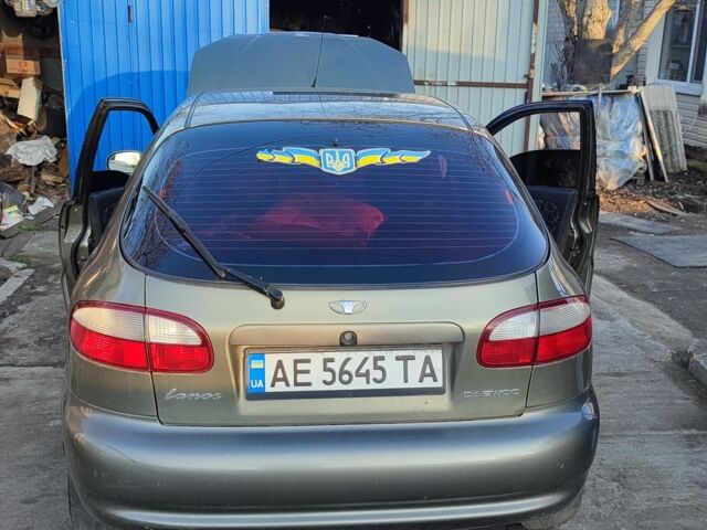 Зеленый Дэу Сенс, объемом двигателя 1.5 л и пробегом 300 тыс. км за 2900 $, фото 6 на Automoto.ua