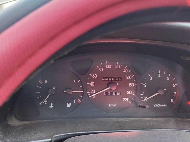 Зеленый Дэу Сенс, объемом двигателя 1.5 л и пробегом 300 тыс. км за 2900 $, фото 3 на Automoto.ua