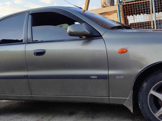 Зеленый Дэу Сенс, объемом двигателя 1.5 л и пробегом 300 тыс. км за 2900 $, фото 2 на Automoto.ua