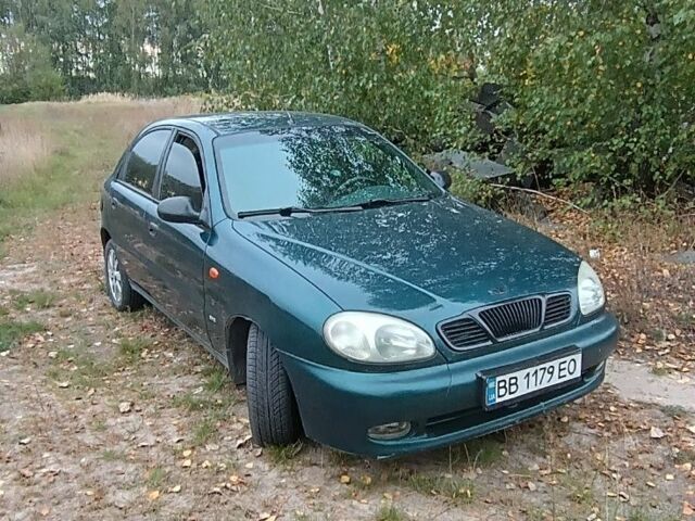 Зеленый Дэу Сенс, объемом двигателя 1.5 л и пробегом 210 тыс. км за 2200 $, фото 2 на Automoto.ua