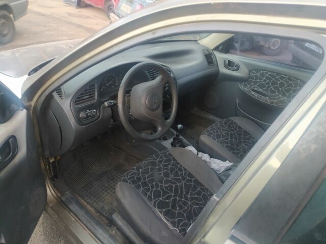 Зеленый Дэу Сенс, объемом двигателя 1.5 л и пробегом 217 тыс. км за 950 $, фото 4 на Automoto.ua