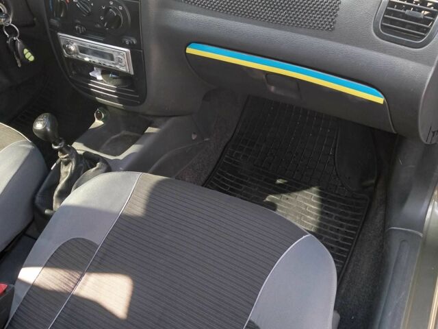 Зеленый Дэу Сенс, объемом двигателя 1.3 л и пробегом 109 тыс. км за 1800 $, фото 1 на Automoto.ua