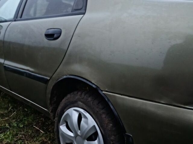 Зелений Деу Сенс, об'ємом двигуна 1.6 л та пробігом 230 тис. км за 1600 $, фото 4 на Automoto.ua