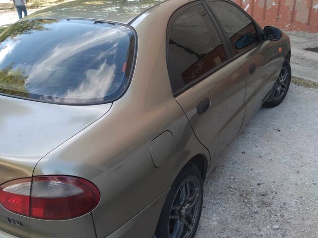 Зеленый Дэу Сенс, объемом двигателя 1.3 л и пробегом 109 тыс. км за 1800 $, фото 2 на Automoto.ua