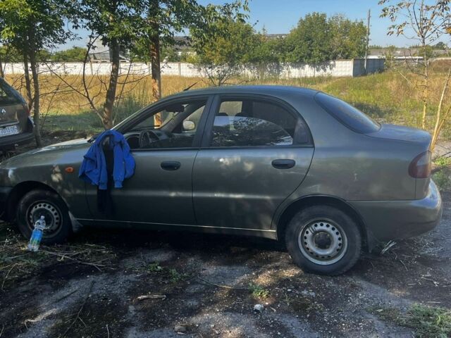 Дэу Сенс 2005 в Киеве на Automoto.ua Зеленый Дэу Сенс, объемом двигателя 1.3 л и пробегом 220 тыс. км за 1800 $, фото 1 на Automoto.ua