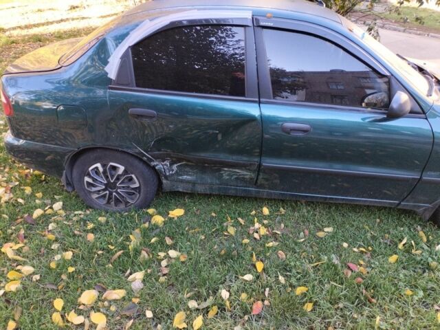 Зеленый Дэу Сенс, объемом двигателя 1.5 л и пробегом 265 тыс. км за 2000 $, фото 3 на Automoto.ua