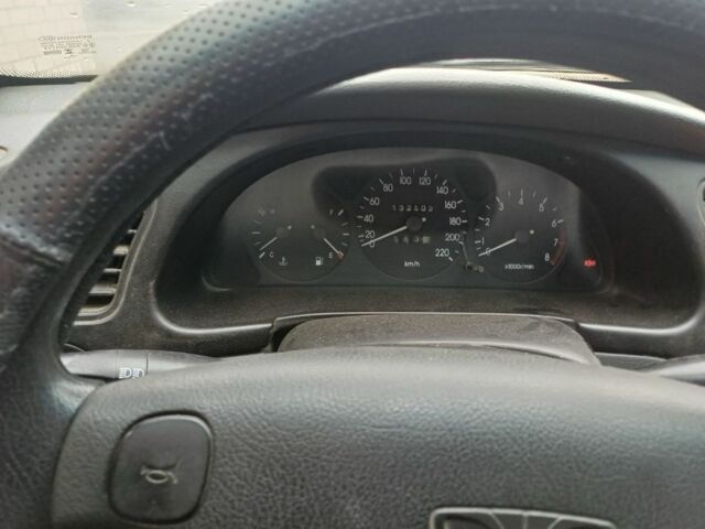 Зеленый Дэу Сенс, объемом двигателя 1.6 л и пробегом 132 тыс. км за 3200 $, фото 2 на Automoto.ua