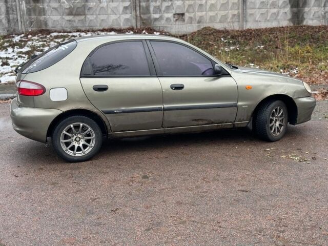 Дэу Сенс 2007 в Киеве на Automoto.ua Зеленый Дэу Сенс, объемом двигателя 1.5 л и пробегом 221 тыс. км за 1350 $, фото 1 на Automoto.ua