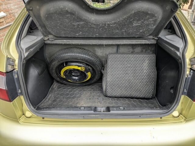 Зелений Деу Сенс, об'ємом двигуна 1.5 л та пробігом 381 тис. км за 2500 $, фото 11 на Automoto.ua