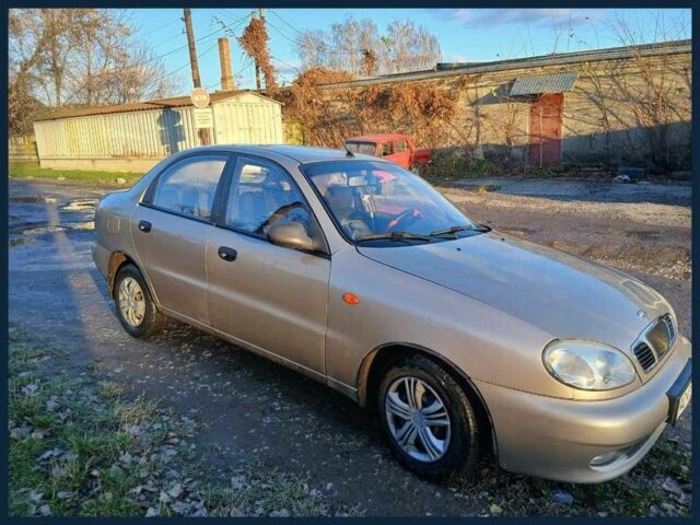 Зелений Деу Сенс, об'ємом двигуна 1.5 л та пробігом 129 тис. км за 2600 $, фото 1 на Automoto.ua