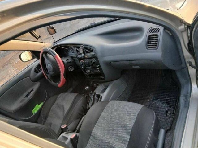 Зелений Деу Сенс, об'ємом двигуна 1.5 л та пробігом 129 тис. км за 2600 $, фото 6 на Automoto.ua