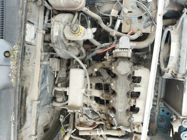 Зеленый Дэу Сенс, объемом двигателя 1.5 л и пробегом 230 тыс. км за 475 $, фото 1 на Automoto.ua