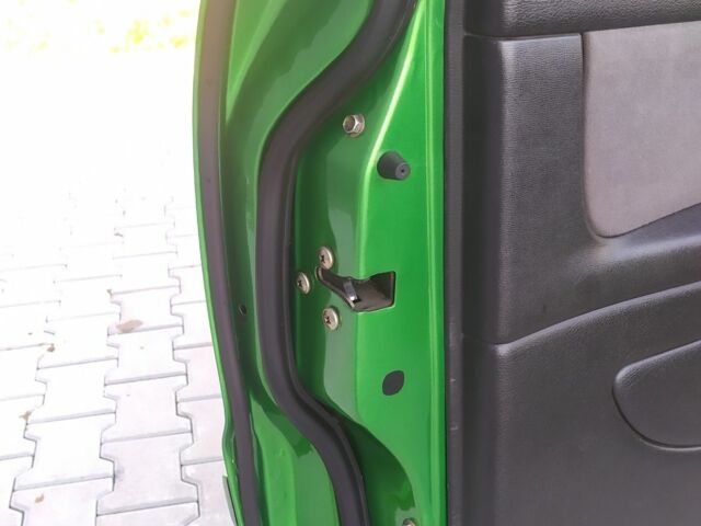 Зеленый Дэу Сенс, объемом двигателя 1.6 л и пробегом 339 тыс. км за 3500 $, фото 14 на Automoto.ua