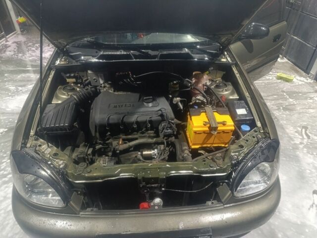 Зеленый Дэу Сенс, объемом двигателя 1 л и пробегом 150 тыс. км за 2500 $, фото 4 на Automoto.ua