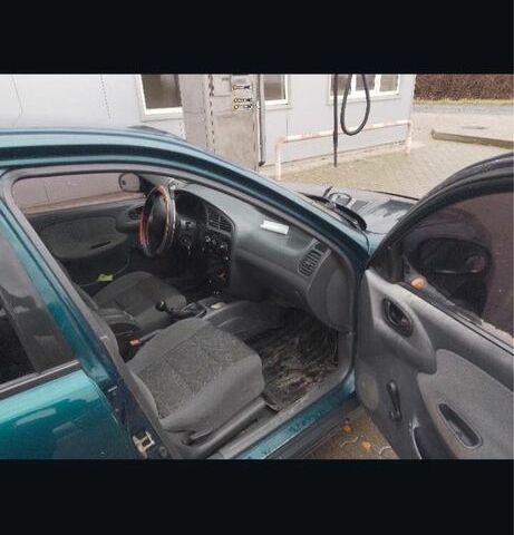 Зелений Деу Сенс, об'ємом двигуна 1.5 л та пробігом 170 тис. км за 900 $, фото 4 на Automoto.ua