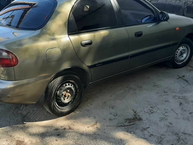 Зеленый Дэу Сенс, объемом двигателя 1.3 л и пробегом 1 тыс. км за 1200 $, фото 1 на Automoto.ua