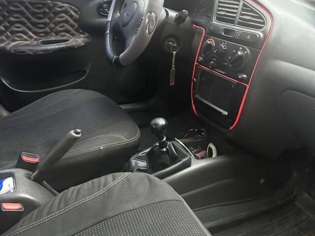 Зеленый Дэу Сенс, объемом двигателя 1.5 л и пробегом 416 тыс. км за 1500 $, фото 6 на Automoto.ua