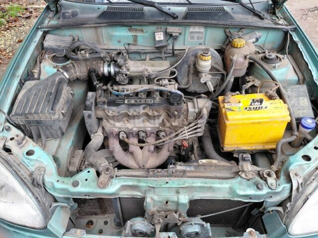 Зеленый Дэу Сенс, объемом двигателя 1.5 л и пробегом 325 тыс. км за 1300 $, фото 7 на Automoto.ua