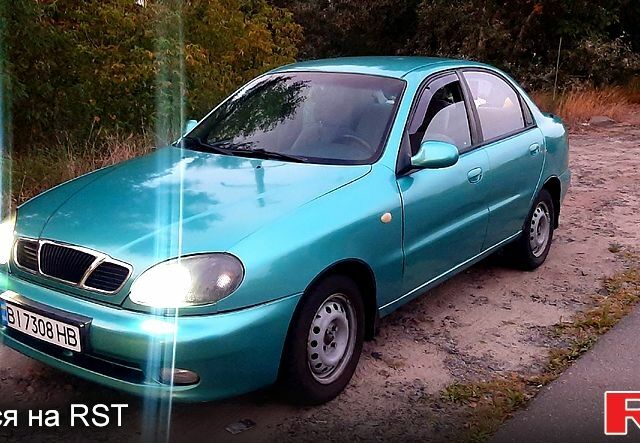 Зеленый Дэу Сенс, объемом двигателя 1.5 л и пробегом 300 тыс. км за 2100 $, фото 1 на Automoto.ua