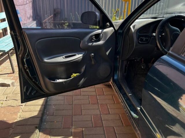 Зеленый Дэу Сенс, объемом двигателя 1.5 л и пробегом 368 тыс. км за 1200 $, фото 4 на Automoto.ua