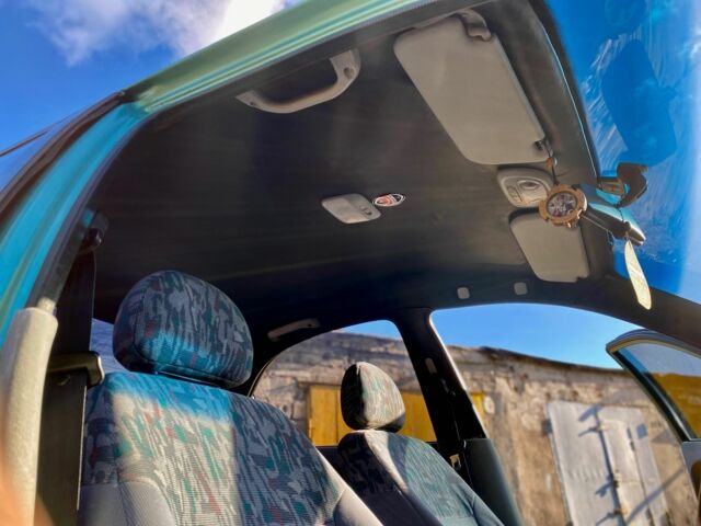 Деу Сенс 1998 у Кам'янське (Дніпродзержинськ) на Automoto.ua Зелений Деу Сенс, об'ємом двигуна 2 л та пробігом 235 тис. км за 1999 $, фото 12 на Automoto.ua