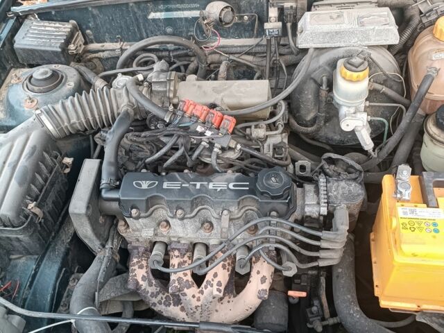 Зелений Деу Сенс, об'ємом двигуна 0 л та пробігом 247 тис. км за 500 $, фото 7 на Automoto.ua