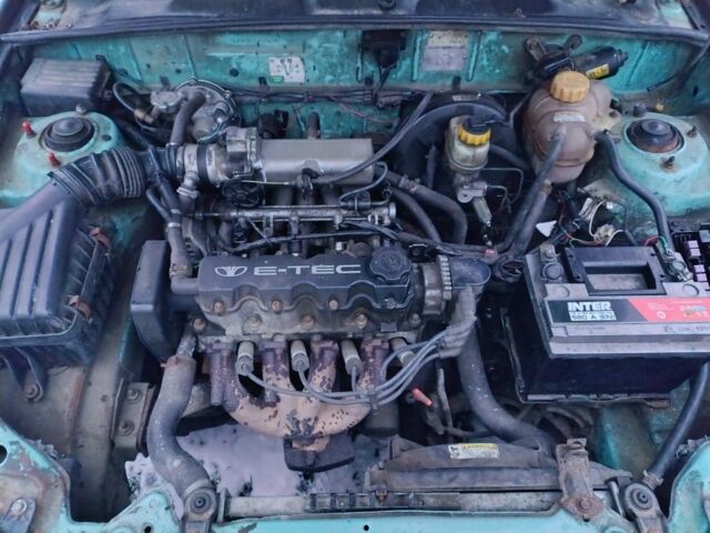 Зелений Деу Сенс, об'ємом двигуна 1.5 л та пробігом 299 тис. км за 750 $, фото 8 на Automoto.ua