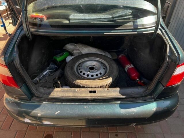 Зеленый Дэу Сенс, объемом двигателя 1.5 л и пробегом 368 тыс. км за 1200 $, фото 2 на Automoto.ua