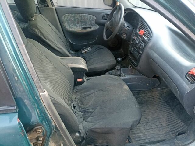 Зеленый Дэу Сенс, объемом двигателя 0 л и пробегом 1 тыс. км за 1663 $, фото 1 на Automoto.ua