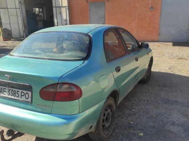 Зеленый Дэу Сенс, объемом двигателя 1.5 л и пробегом 290 тыс. км за 2000 $, фото 1 на Automoto.ua
