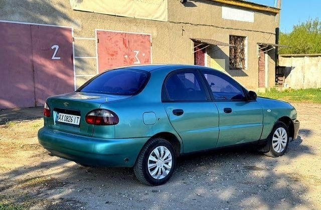 Дэу Сенс 1998 в Харькове на Automoto.ua Зеленый Дэу Сенс, объемом двигателя 1.5 л и пробегом 200 тыс. км за 1050 $, фото 4 на Automoto.ua