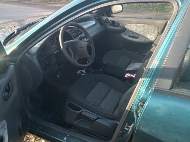 Зелений Деу Сенс, об'ємом двигуна 0 л та пробігом 247 тис. км за 500 $, фото 1 на Automoto.ua