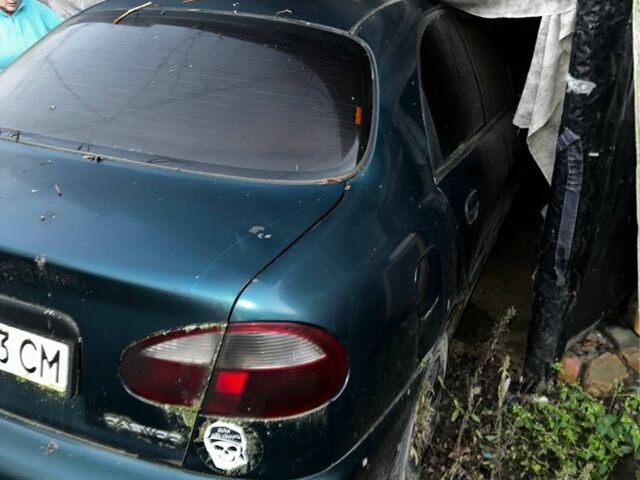 Зеленый Дэу Сенс, объемом двигателя 1.5 л и пробегом 300 тыс. км за 799 $, фото 2 на Automoto.ua