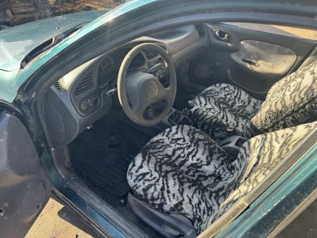 Зелений Деу Сенс, об'ємом двигуна 1.5 л та пробігом 300 тис. км за 1250 $, фото 5 на Automoto.ua