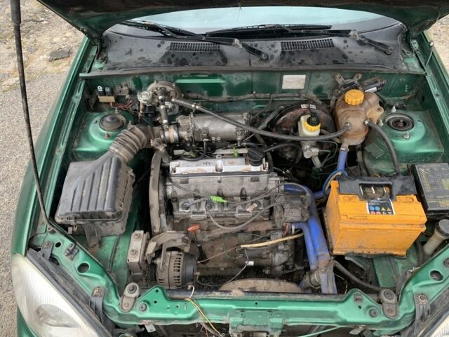 Зеленый Дэу Сенс, объемом двигателя 1.3 л и пробегом 230 тыс. км за 1000 $, фото 6 на Automoto.ua
