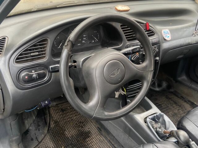 Зеленый Дэу Сенс, объемом двигателя 1.3 л и пробегом 263 тыс. км за 1096 $, фото 4 на Automoto.ua