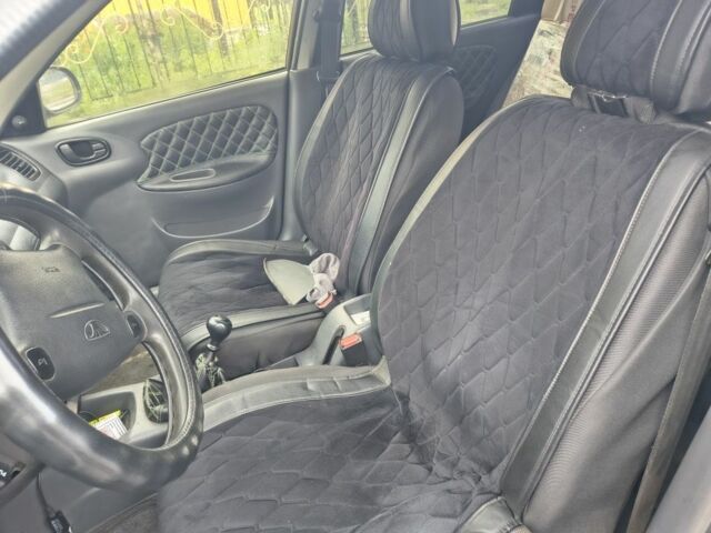 Зеленый Дэу Сенс, объемом двигателя 1.6 л и пробегом 260 тыс. км за 2700 $, фото 4 на Automoto.ua