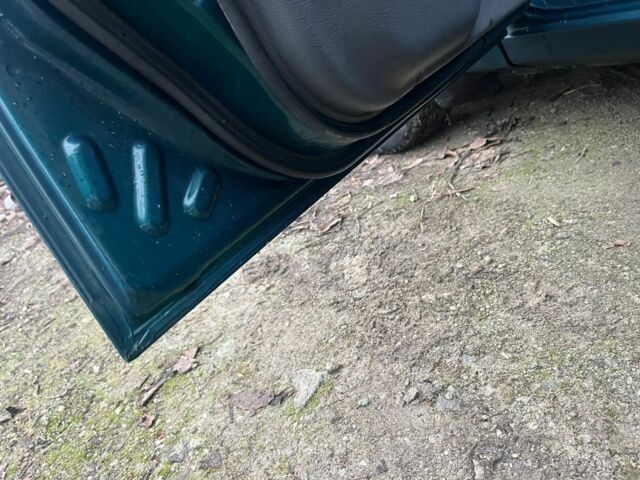 Зеленый Дэу Сенс, объемом двигателя 1.5 л и пробегом 300 тыс. км за 2500 $, фото 9 на Automoto.ua