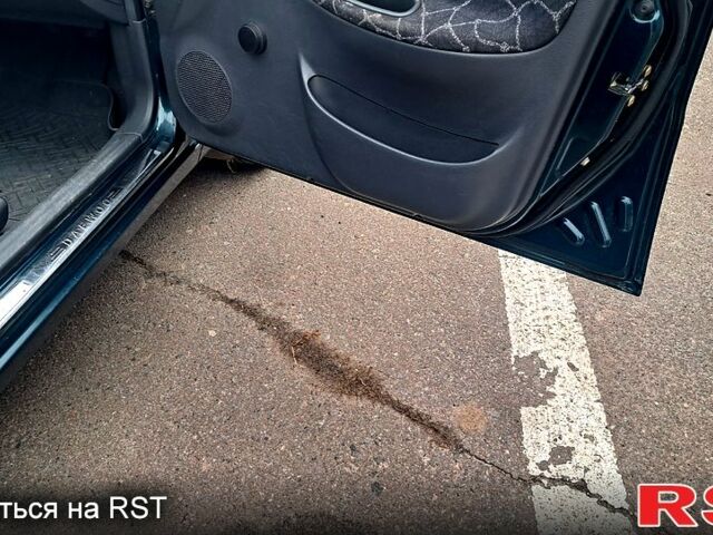 Зелений Деу Сенс, об'ємом двигуна 1.3 л та пробігом 215 тис. км за 2500 $, фото 5 на Automoto.ua