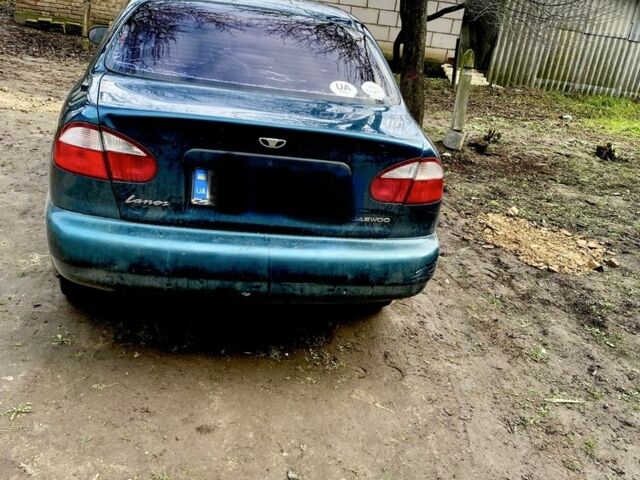 Зеленый Дэу Сенс, объемом двигателя 1.5 л и пробегом 220 тыс. км за 1650 $, фото 1 на Automoto.ua