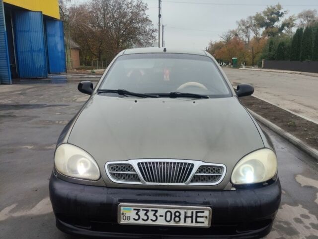 Деу Сенс 2002 у Вінниці на Automoto.ua Зелений Деу Сенс, об'ємом двигуна 0 л та пробігом 270 тис. км за 1650 $, фото 3 на Automoto.ua