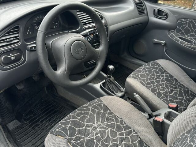 Зеленый Дэу Сенс, объемом двигателя 1.5 л и пробегом 180 тыс. км за 2350 $, фото 4 на Automoto.ua