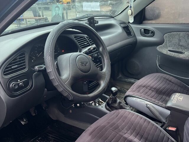 Зелений Деу Сенс, об'ємом двигуна 1.6 л та пробігом 292 тис. км за 2400 $, фото 4 на Automoto.ua