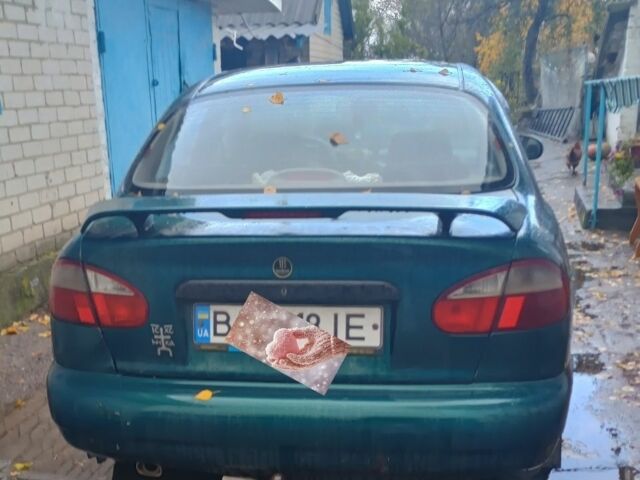 Зеленый Дэу Сенс, объемом двигателя 1.3 л и пробегом 1000 тыс. км за 1255 $, фото 3 на Automoto.ua