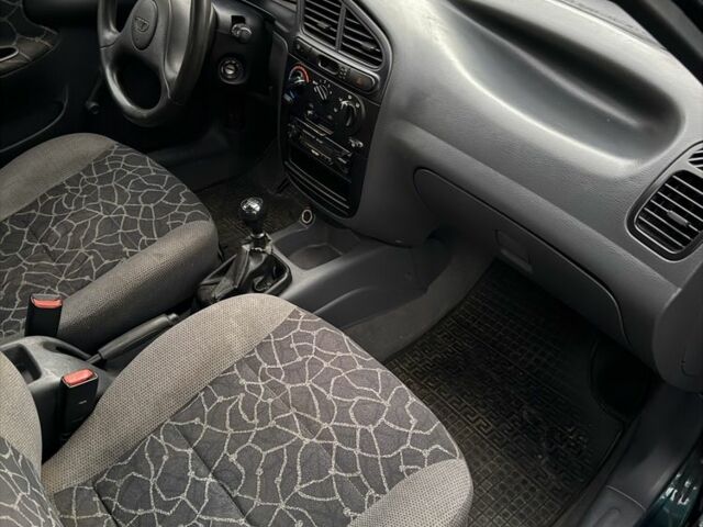 Зелений Деу Сенс, об'ємом двигуна 1.5 л та пробігом 234 тис. км за 2000 $, фото 16 на Automoto.ua