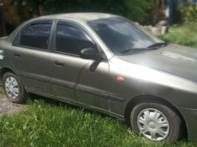 Зеленый Дэу Сенс, объемом двигателя 1.3 л и пробегом 240 тыс. км за 1350 $, фото 2 на Automoto.ua