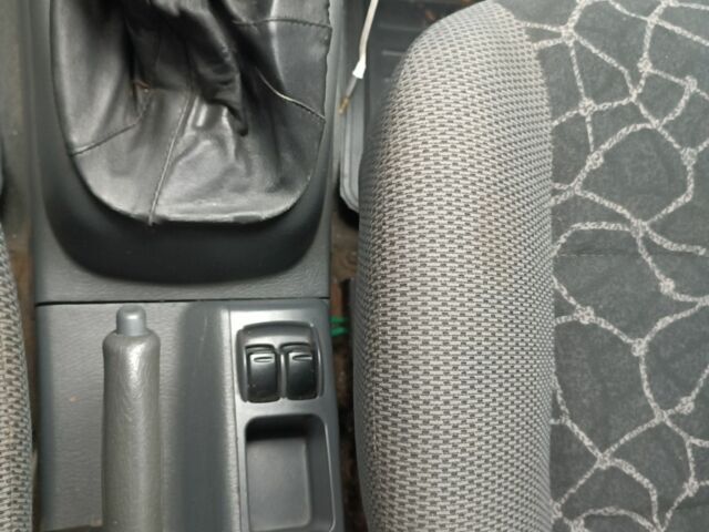 Зелений Деу Сенс, об'ємом двигуна 1.3 л та пробігом 233 тис. км за 1800 $, фото 6 на Automoto.ua